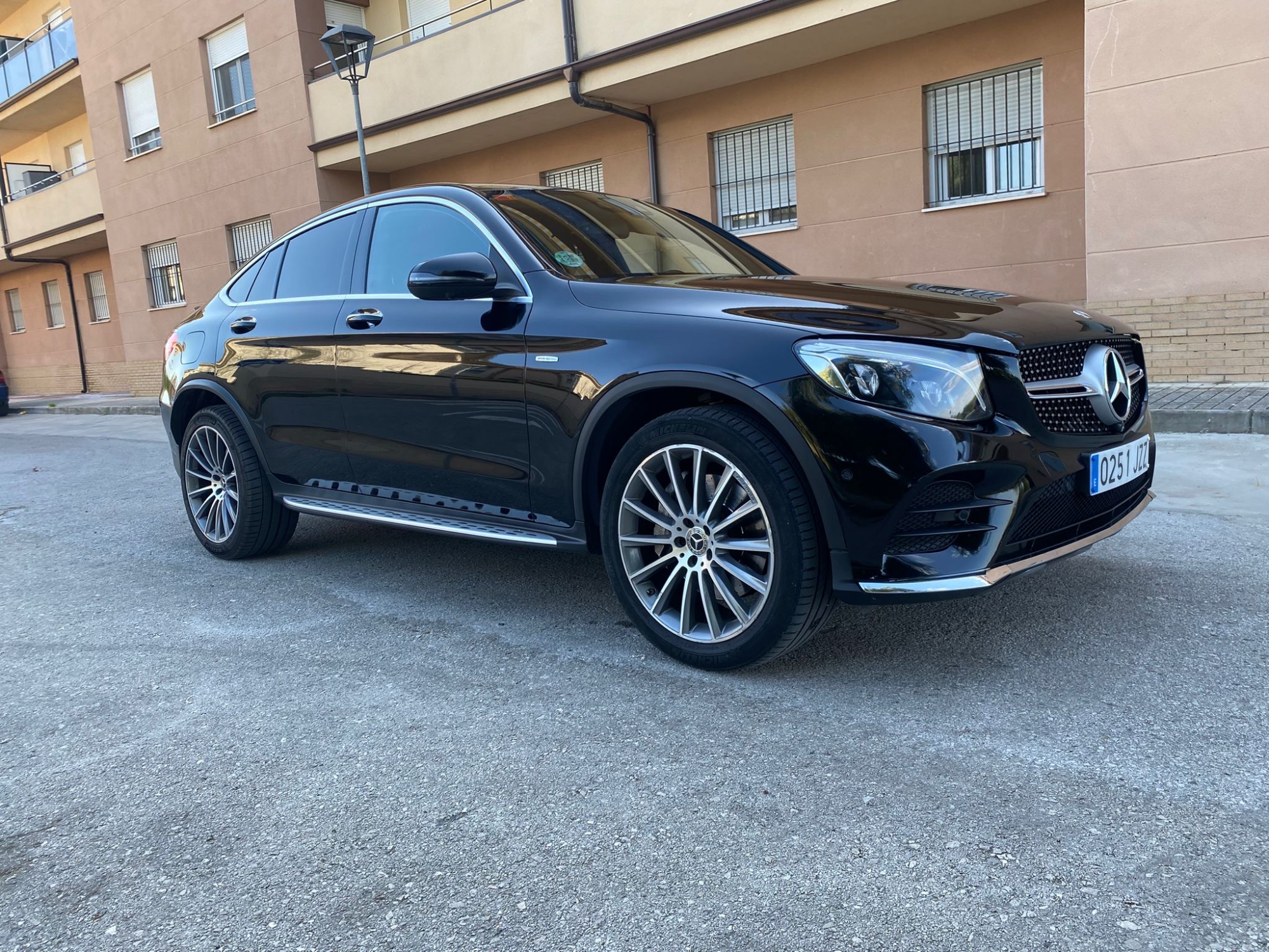 Mercedes GLC 250d 4MATIC 205 CV, vista principal